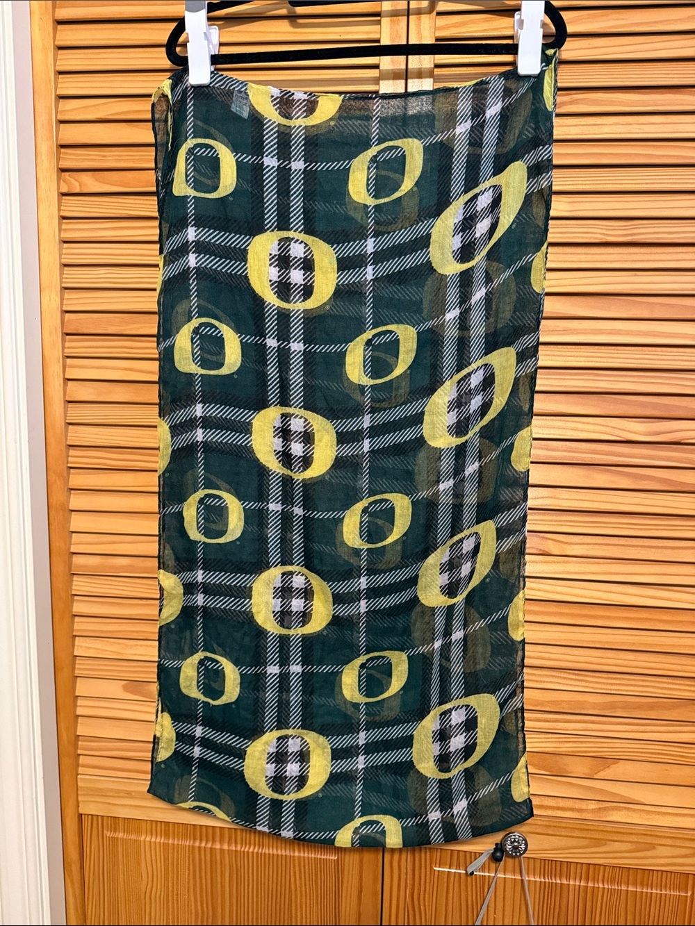 University of Oregon Green and Yellow Patterned Scarf